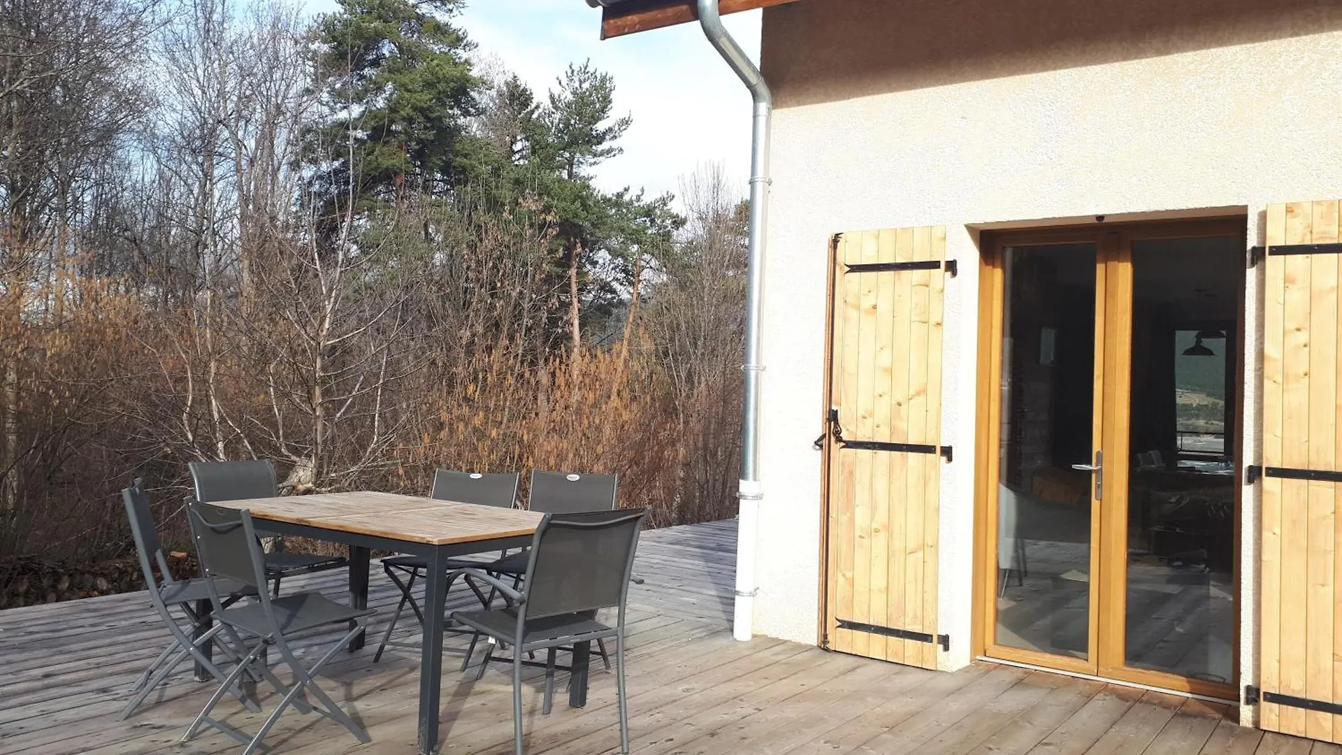 Holiday home Maison Familiale Au Calme, Proche Nature Crots